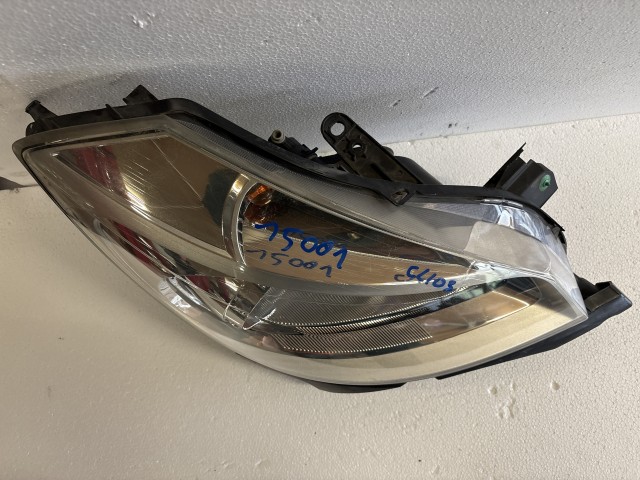 15001 Renault Clio III. 2007-2014 Jobb első Lámpa Fényszóró