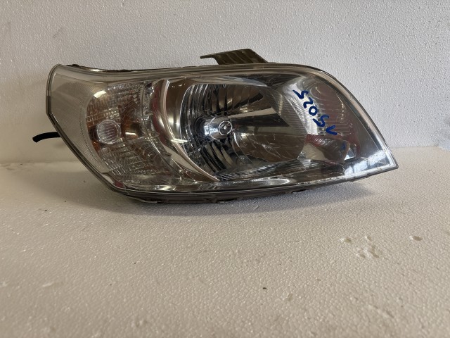 15025 Chevrolet Aveo 2011-2011 Jobb első Lámpa Fényszóró