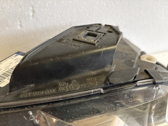 15009 Audi A3 8p 2003-2012 Bal első Lámpa Fényszóró