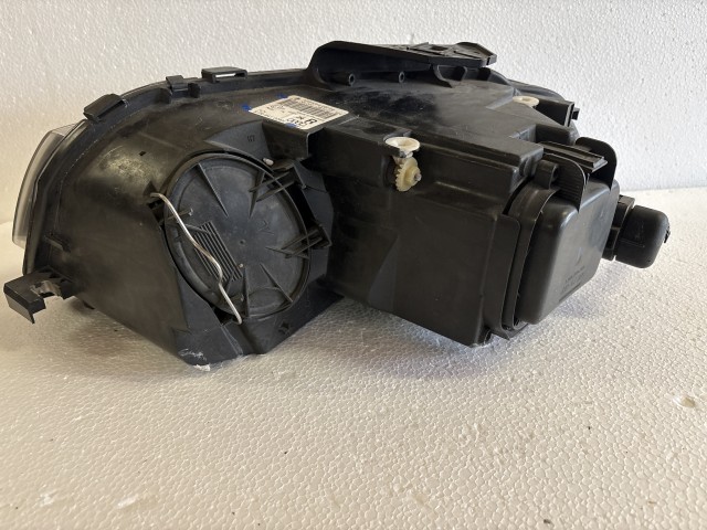 15008 Audi A3 8p 2003-2012 Bal első Lámpa Fényszóró