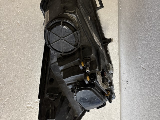 15014 Opel Corsa D 2006-2014 Bal első Lámpa Fényszóró