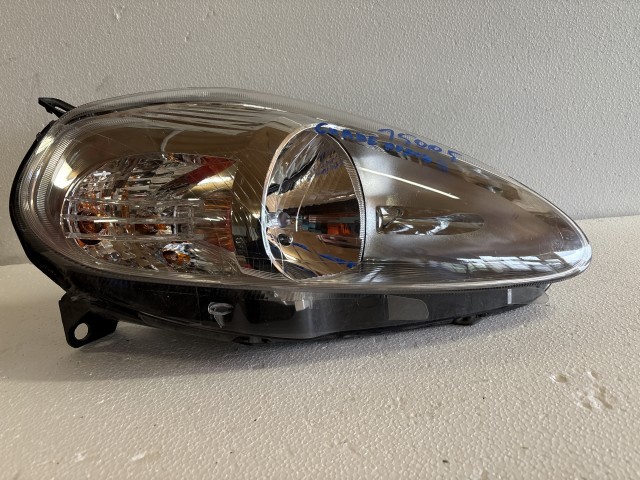 15005 Fiat Grande Punto  2005-2009 Jobb első Lámpa Fényszóró