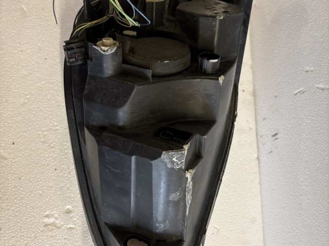 15003 Fiat Grande Punto Jobb első Lámpa Fényszóró