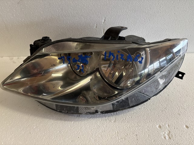 15032 Seat Ibiza 6J 2009-2015 Bal első Lámpa Fényszóró