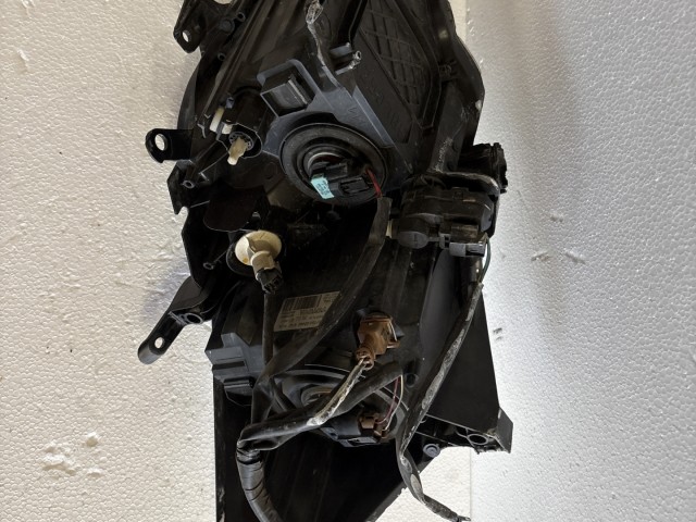 15018 Toyota Auris 2007-2012 Bal első  Lámpa Fényszóró Projektoros