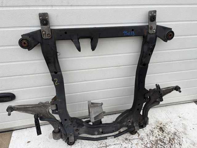 Opel Astra J 2009-2015 Bölcső Használt