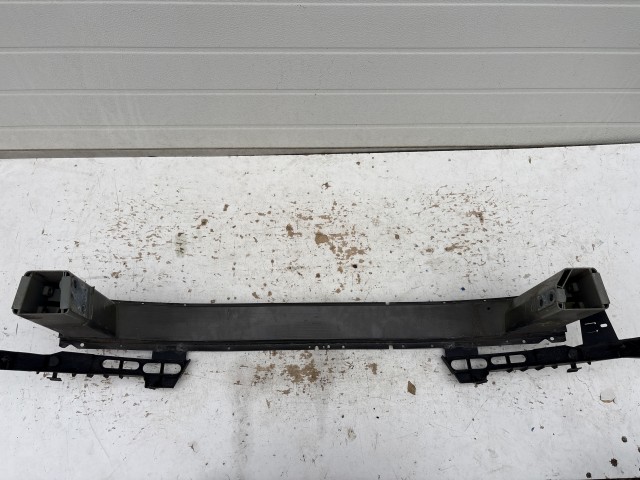 Opel Astra J  első Lökhárító merevítő