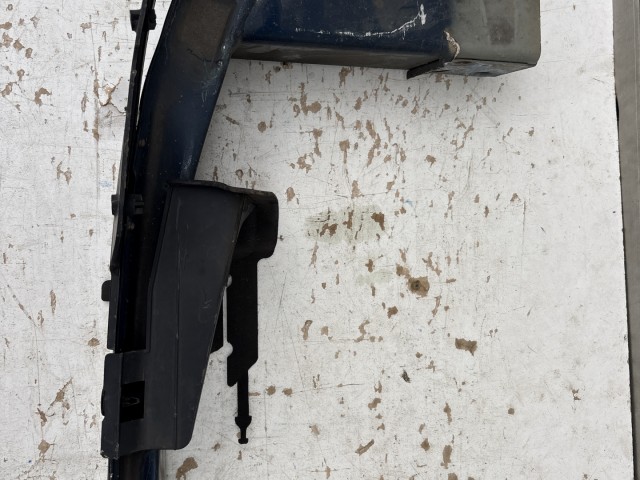 Opel Astra J első Lökhárító merevítő