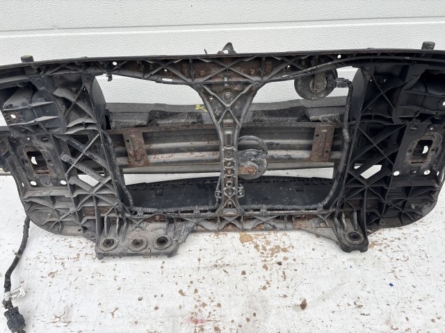 Kia Ceed I. 2006-2009 2006-2009 Homlokfal Használt