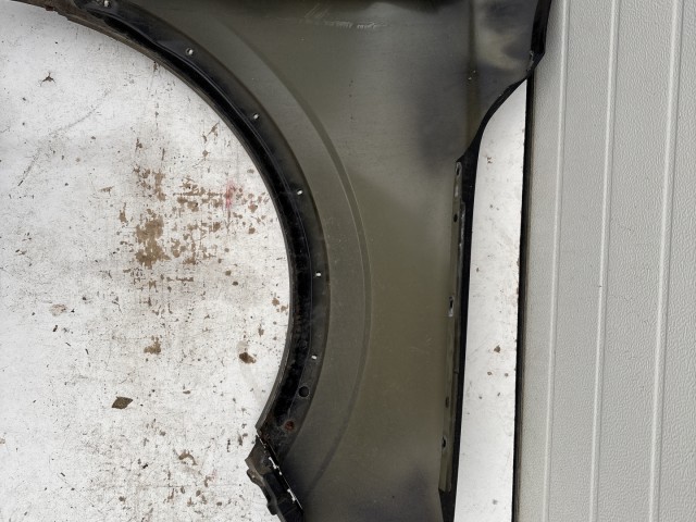 15080 Opel Antara 2006-2015 Bal első Sárvédő Fekete  Z22C