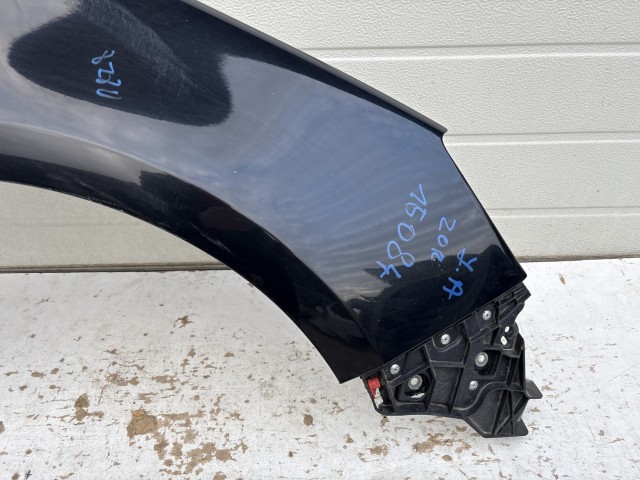 15084 Opel Astra J Jobb első Sárvédő Fekete Z20R