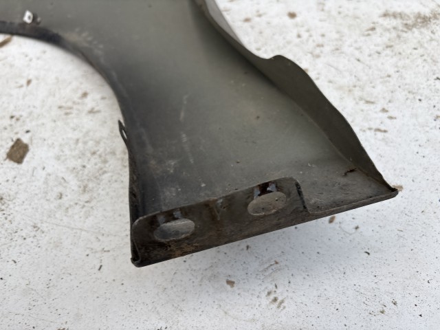 15084 Opel Astra J Jobb első Sárvédő Fekete Z20R