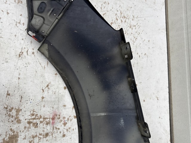 15084 Opel Astra J Jobb első Sárvédő Fekete Z20R