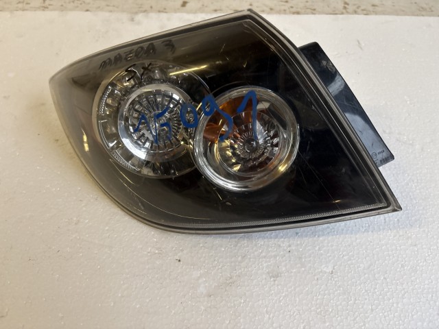 15091 Mazda 3 2003-2009 Bal hátsó Lámpa