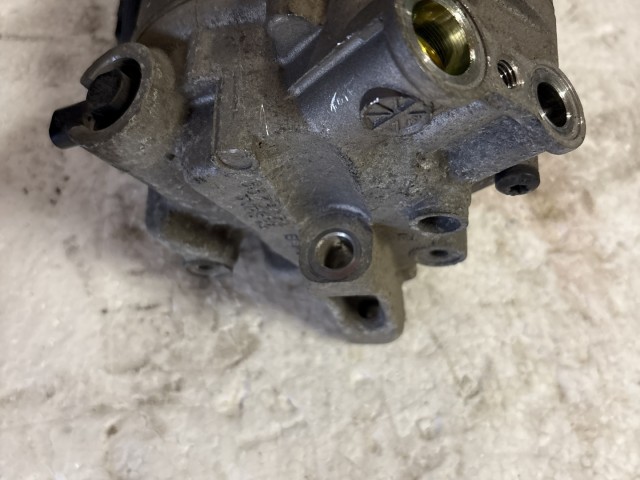 Opel Astra J, Zafira C 2.0 CDTI AK7 klímakompresszor