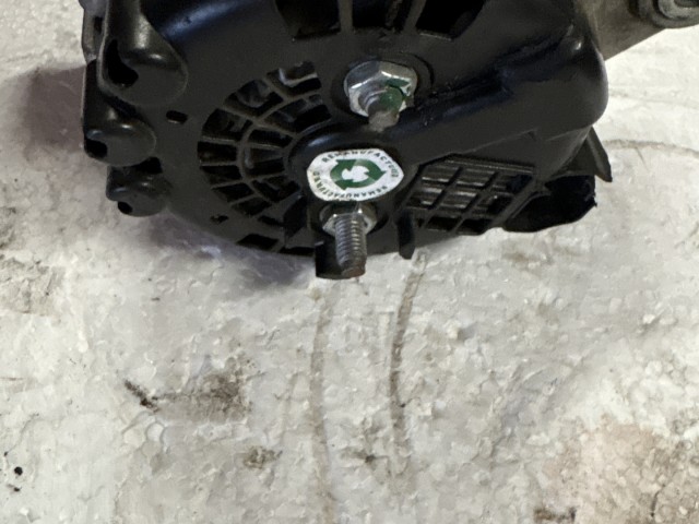 Opel Insignia 2.0 cdti a20dth újszerű Generátor