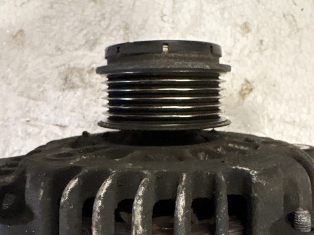 Opel Zafira B Astra H  A17dtr 1.7 cdti Generátor