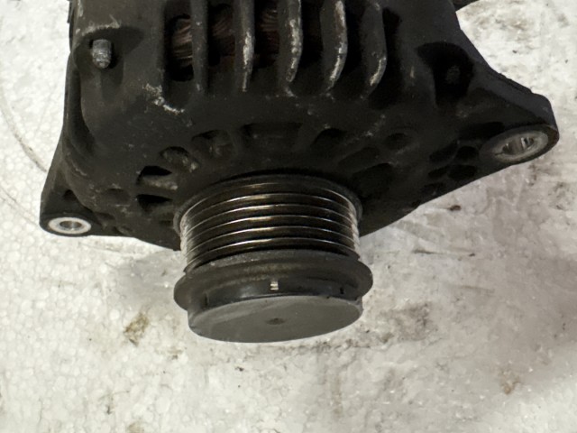 Opel Zafira B Astra H  A17dtr 1.7 cdti Generátor