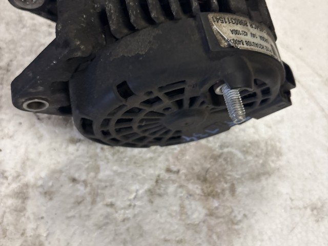 Opel Zafira B Astra H  A17dtr 1.7 cdti Generátor