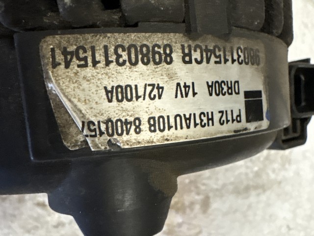 Opel Zafira B Astra H  A17dtr 1.7 cdti Generátor