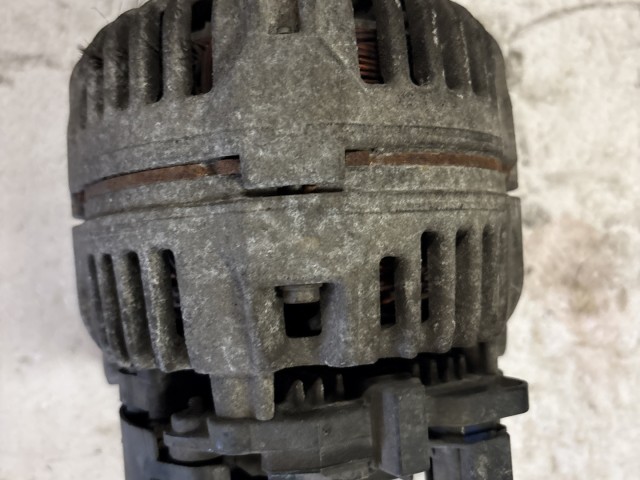 Opel Astra H Zafira B 1.6 Benzin z16xer Generátor