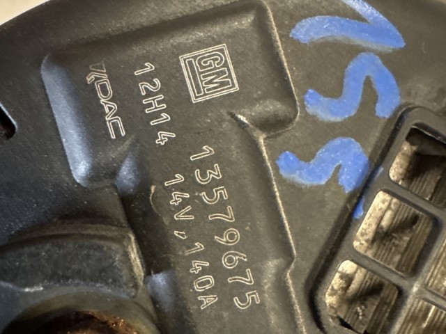 Opel Mokka 1.7 cdti Generátor 13579675