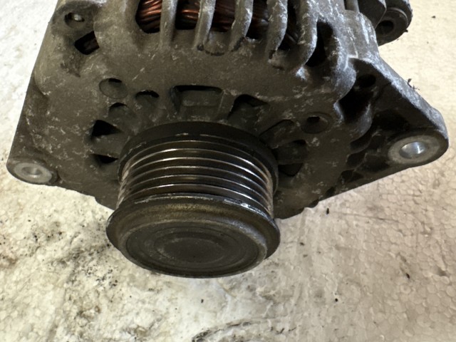 Opel Mokka 1.7 cdti Generátor 13579675