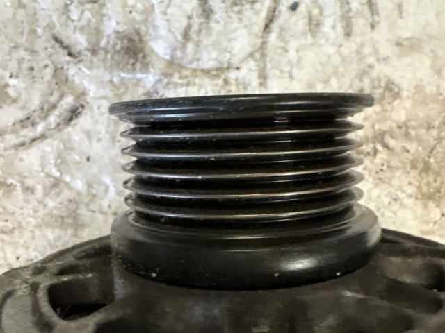 Opel Mokka Generátor 1.6 Benzin motorkód f16d4