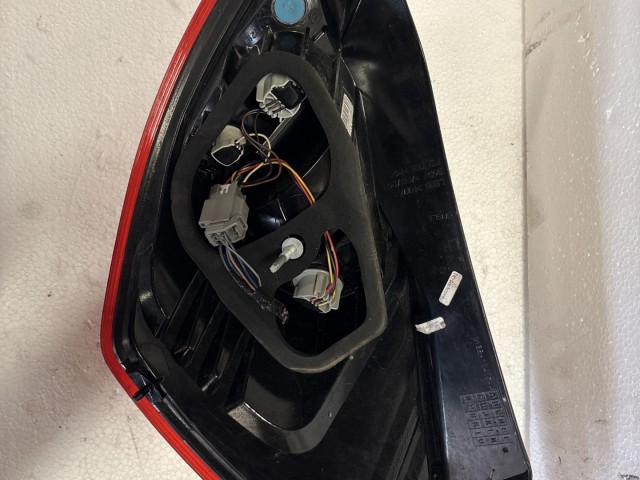 15163 Ford Fiesta Mk6 Bal hátsó Lámpa