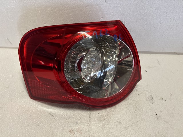 15162 Volkswagen Passat B6 2005-2010 kombi Bal Hátsó Lámpa Led