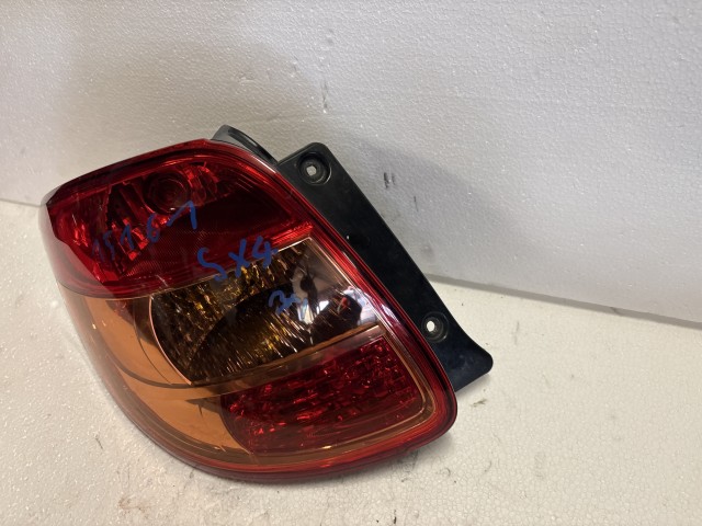 15161 Suzuki SX4 2007-2013 Bal hátsó Lámpa