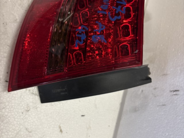 15173 Audi A6 Bal hátsó Lámpa