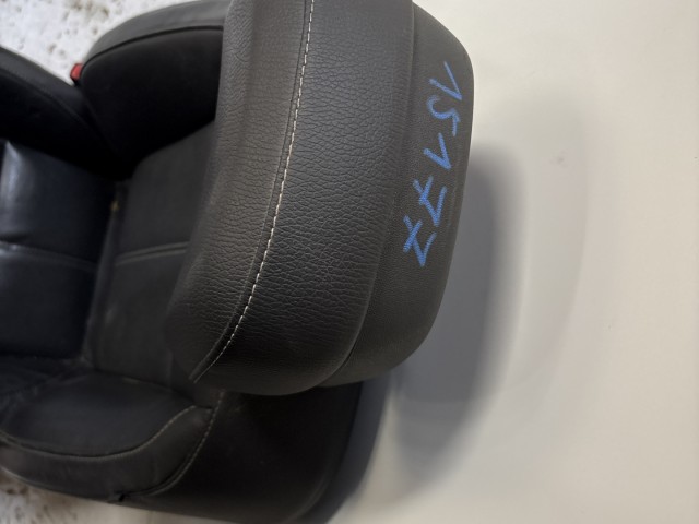 15177 Opel Astra J bal első Ülés bőr Fekete