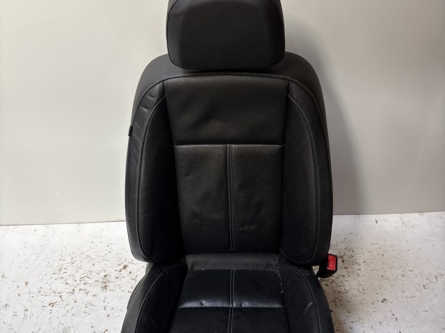 15176 Opel Astra J jobb Ülés bőr