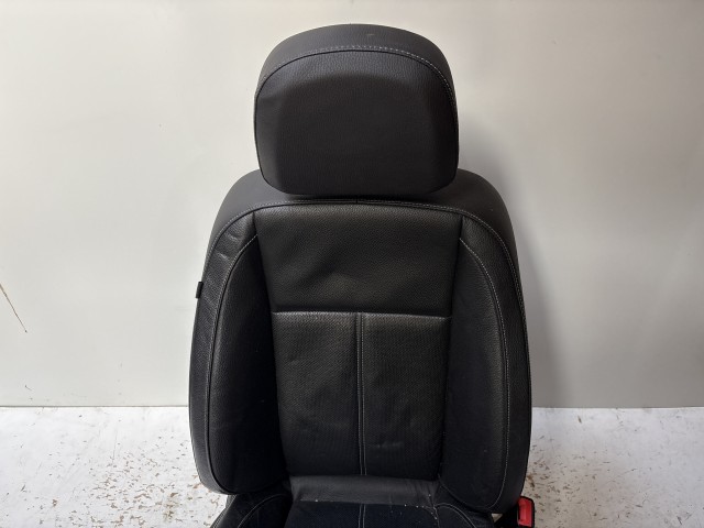 15176 Opel Astra J jobb Ülés bőr