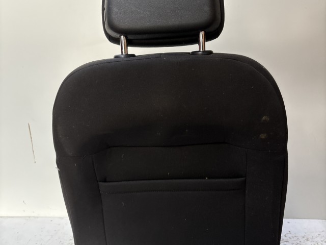 15183 Opel Astra J 2009-2015 bal első Ülés szövet Fekete