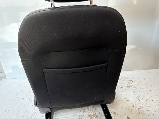 15178 Opel Astra J bal első Ülés szövet sport