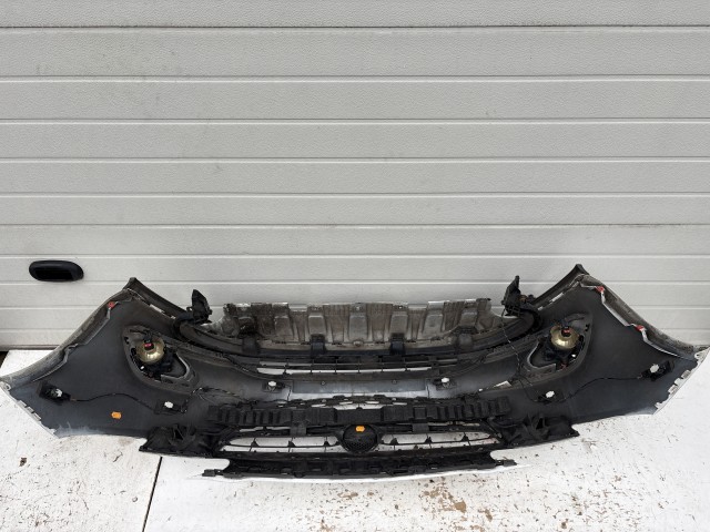 15192 Opel Corsa E Első Lökhárító Fehér 6 radaros