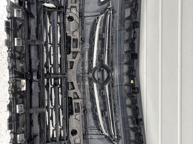 15194 Opel Astra J Facelift Első Lökhárító Fekete Z22C