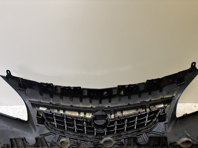 15201 Opel Astra J 2009-2011 Első Lökhárító Kék 