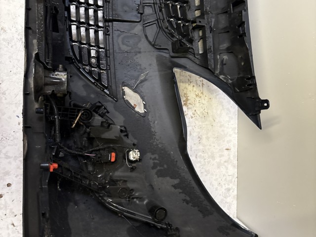 15201 Opel Astra J 2009-2011 Első Lökhárító Kék 