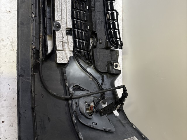 15202 Opel Antara 2011-2015 Első Lökhárító Fehér radaros mosós