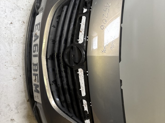 15206 Opel Meriva B Első Lökhárító Barna Z40W