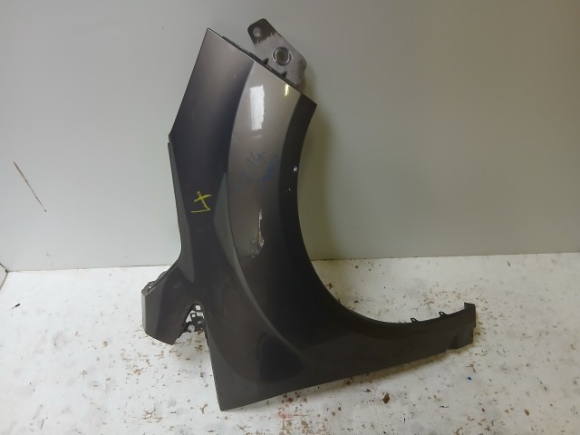 15214 Ford C-max Mk2  Jobb első Sárvédő Barna