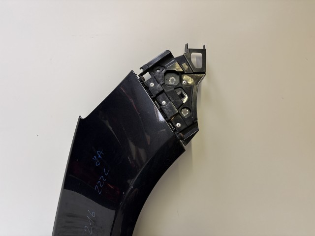 15216 Opel Astra J Jobb első Sárvédő Fekete Z22C