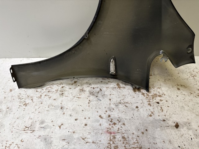 15216 Opel Astra J Jobb első Sárvédő Fekete Z22C