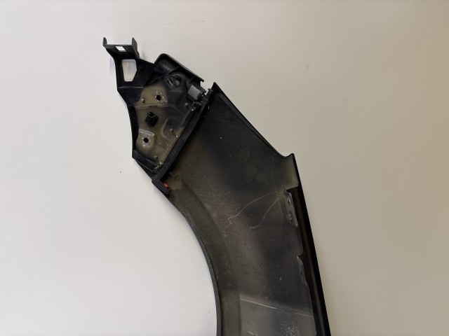 15216 Opel Astra J Jobb első Sárvédő Fekete Z22C