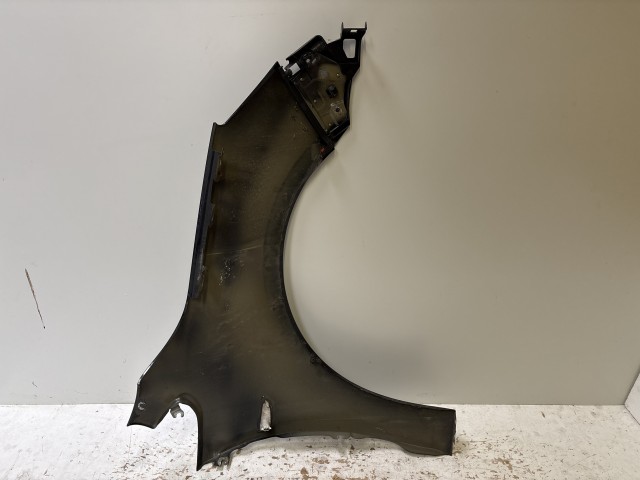 15217 Opel Astra J Bal első Sárvédő Fekete Z22C