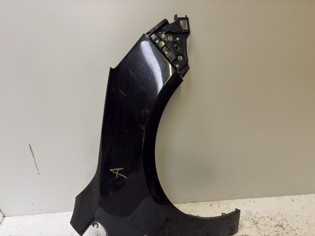 15219 Opel Astra J 2009-2015 Jobb első Sárvédő Fekete Z22C