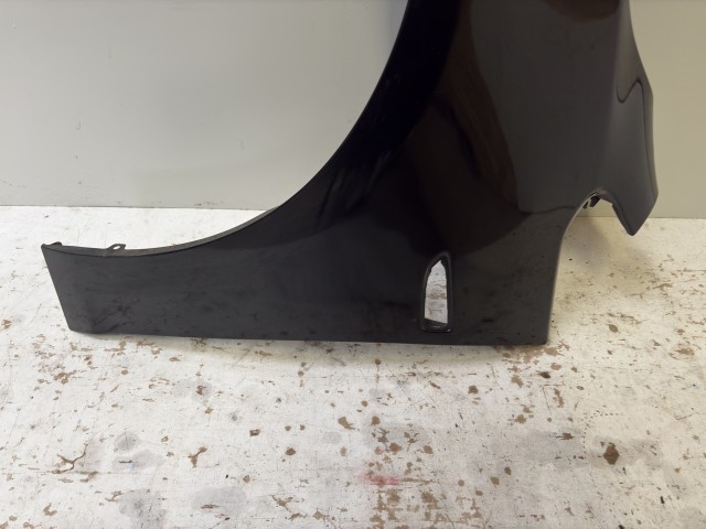 15220 Opel Astra J 2009-2015 Bal első Sárvédő Fekete Z22C